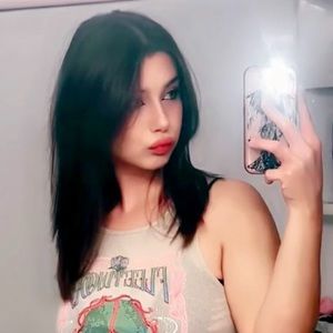 Meet your Posher, Alexus